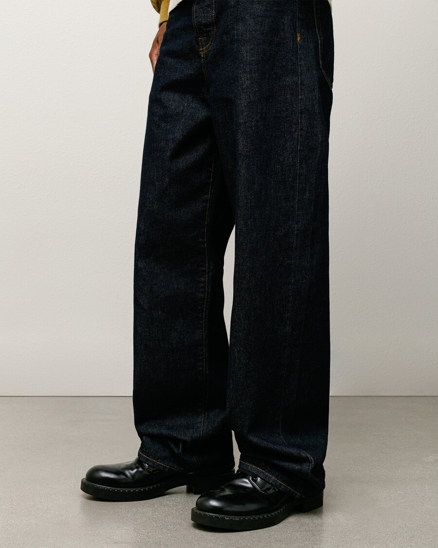 avslappnad jeansjeans
