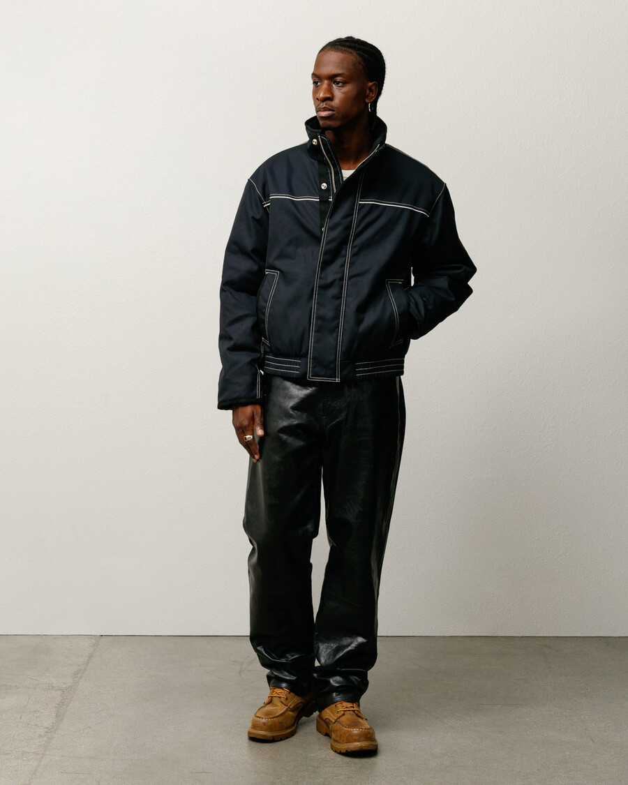 isolerad byggd jacka