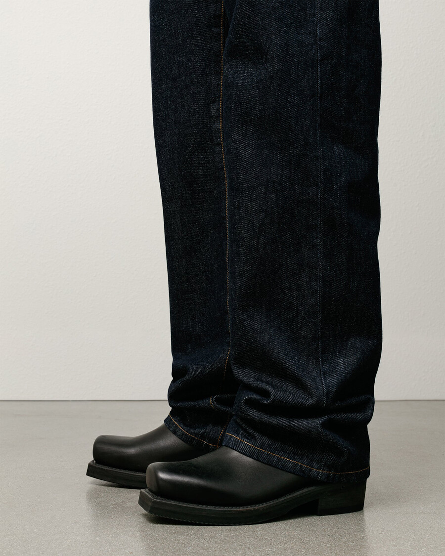 avslappnad jeansjeans