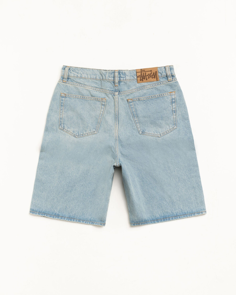 stora gamla korta denimjeans